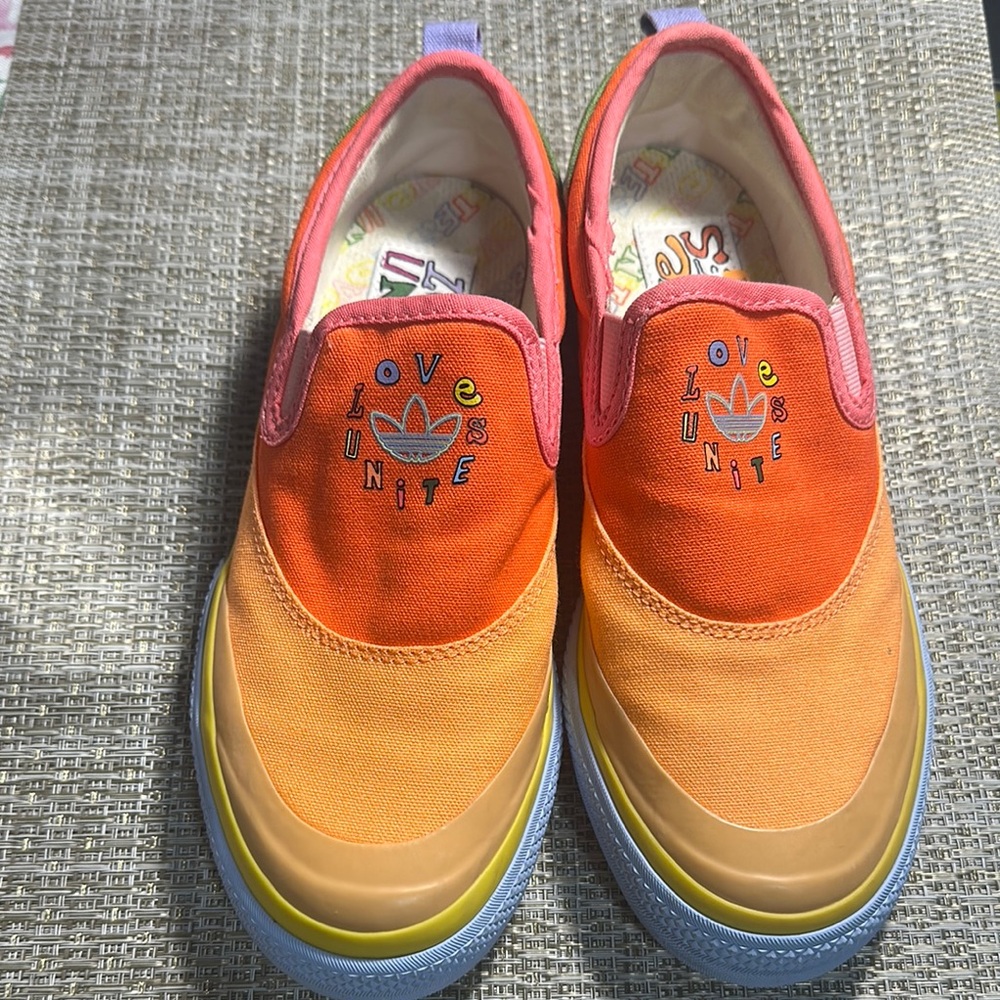 Adidas Nizza Love Unites Slip On Shoes GW2421 Adidas 5 1/2